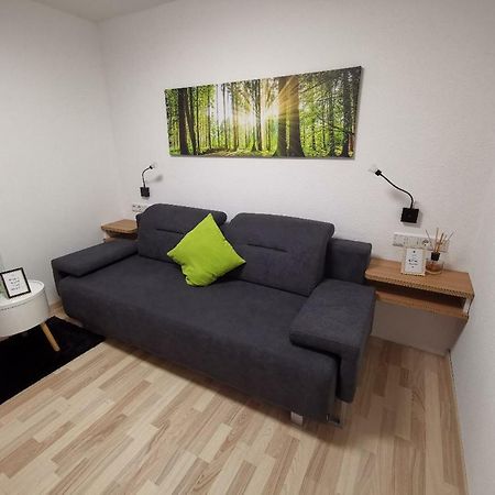 Einzelnwohnung Mit Eigenem Eingang Weingarten  Luaran gambar