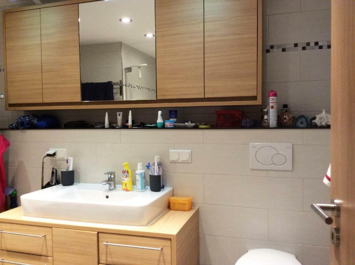 Einzelnwohnung Mit Eigenem Eingang Weingarten  Luaran gambar